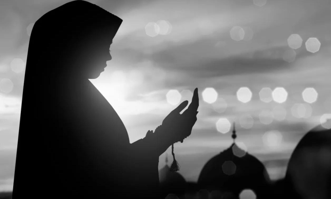 الإفتاء الأردنية توضح حكم تناول المرأة لحبوب تأخير الحيض لأجل الصيام