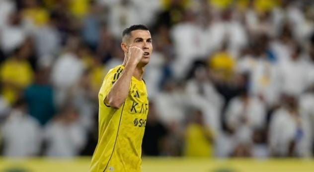 رونالدو يعادل السهلاوي بـ120 هدفًا ويشعل صراع الهداف التاريخي في النصر السعودي