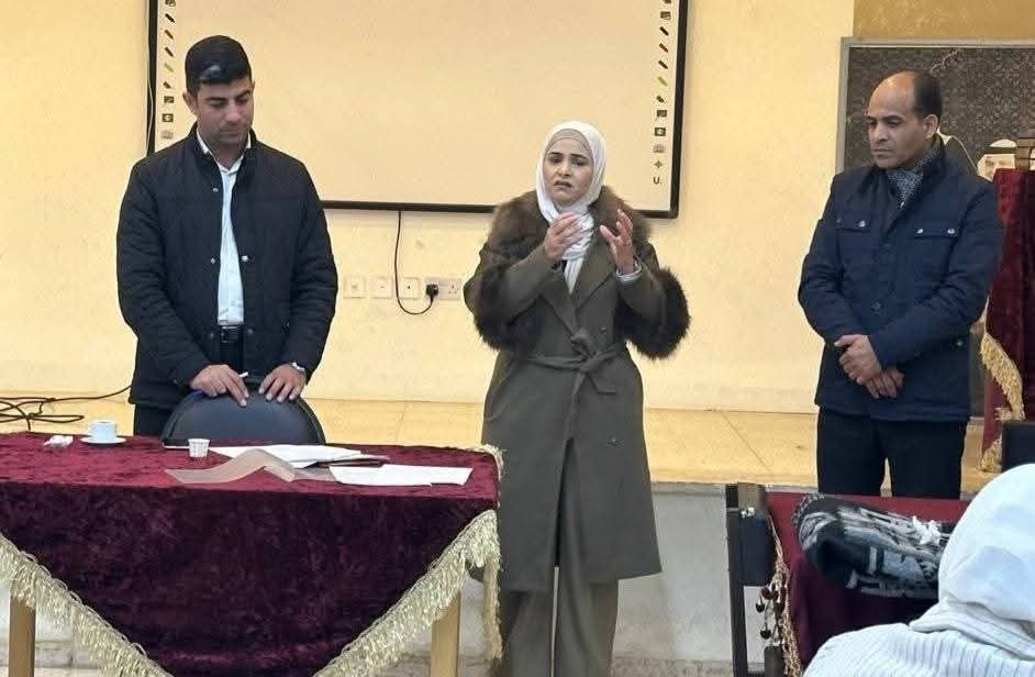 الخريشا تثمن الجهود التوعوية لمركز السلم المجتمعي في مدارس المديرية
