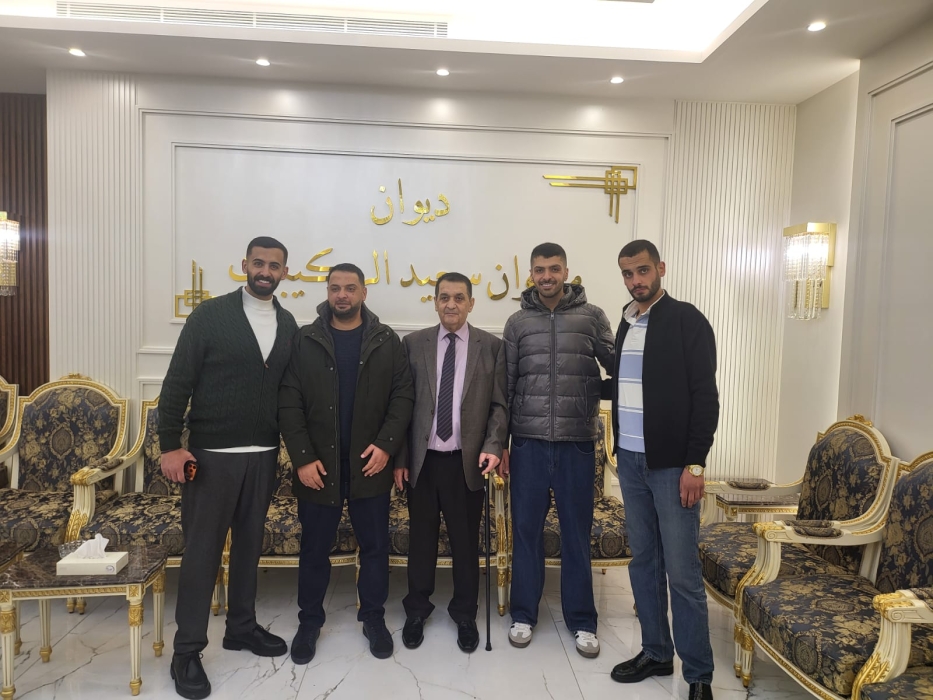 مأدبة إفطار كبرى احتفاءً بتخرج ابناء مروان الركيبات في ديوانه بدابوق