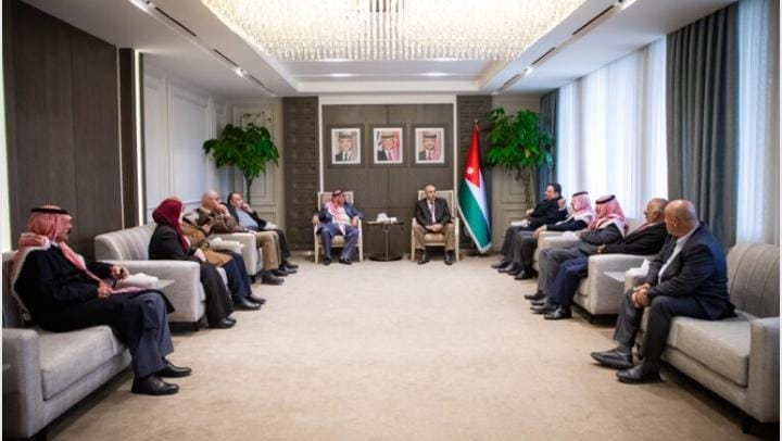 القاضي يلتقي رئيس اتحاد المزارعين ويؤكد دعمه لمطالب القطاع