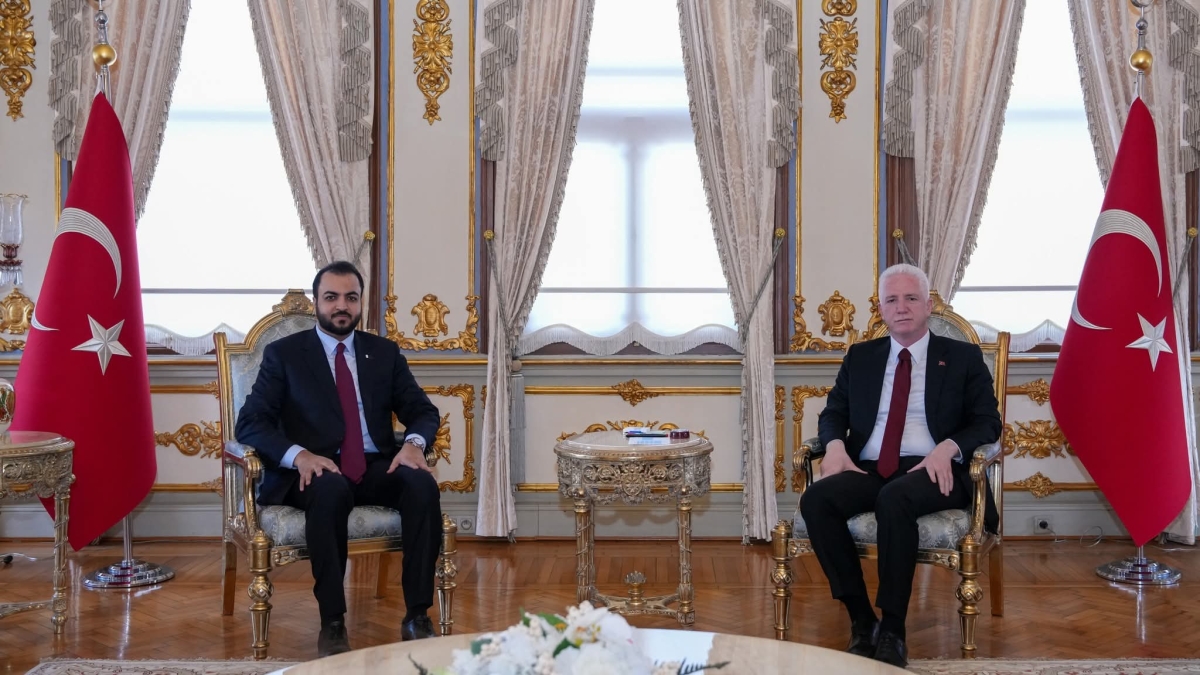 والي إسطنبول يجتمع مع القنصل العام لدولة قطر