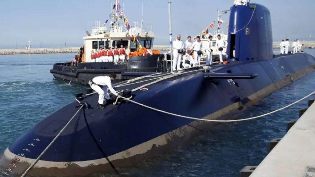 بتقنيات إسرائيلية.. الحوت الأزرق تنضم للبحرية الألمانية لكشف الألغام والتجسس