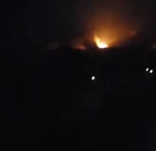الجيش الأفغاني يعلن مهاجمة باكستان