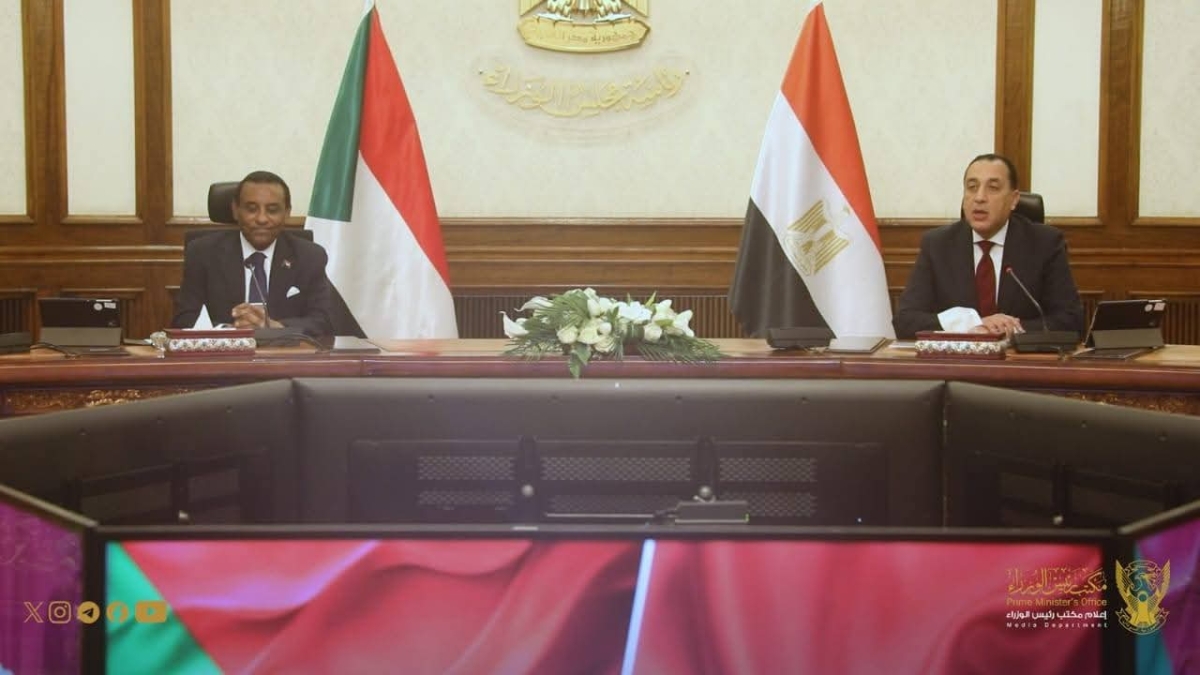 وفد السودان بقيادة د. كامل إدريس يعقد جلسة مباحثات مشتركة مع الحكومة المصرية برئاسة د. مصطفى مدبولي