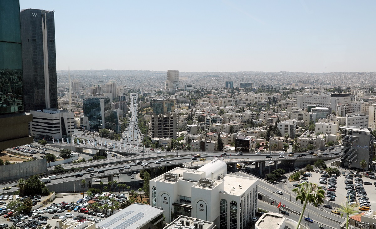 أجواء باردة وغائمة جزئيا اليوم