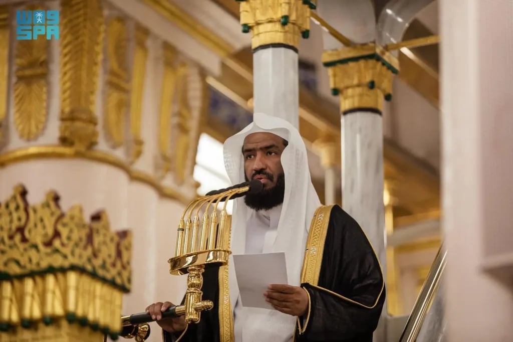 إمام المسجد النبوي يدعو لاغتنام رمضان بالتوبة والطاعات قبل فوات الأوان