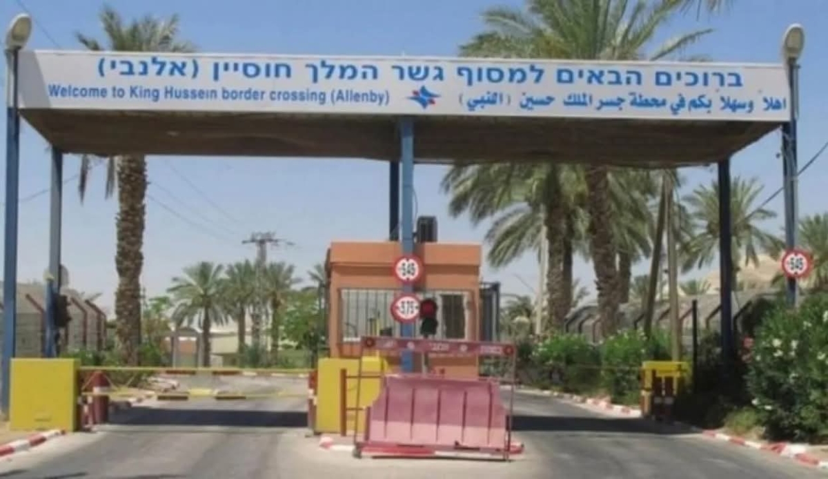 الاحتلال يعلن إغلاق معبر الكرامة مع الأردن
