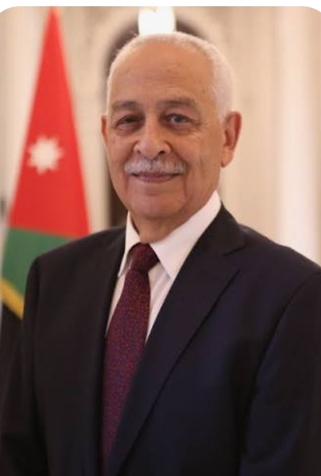 رئيس الديوان الملكي الهاشمي يتفقد تنفيذ المرحلة الرابعة من مشروع جذور بالكرك