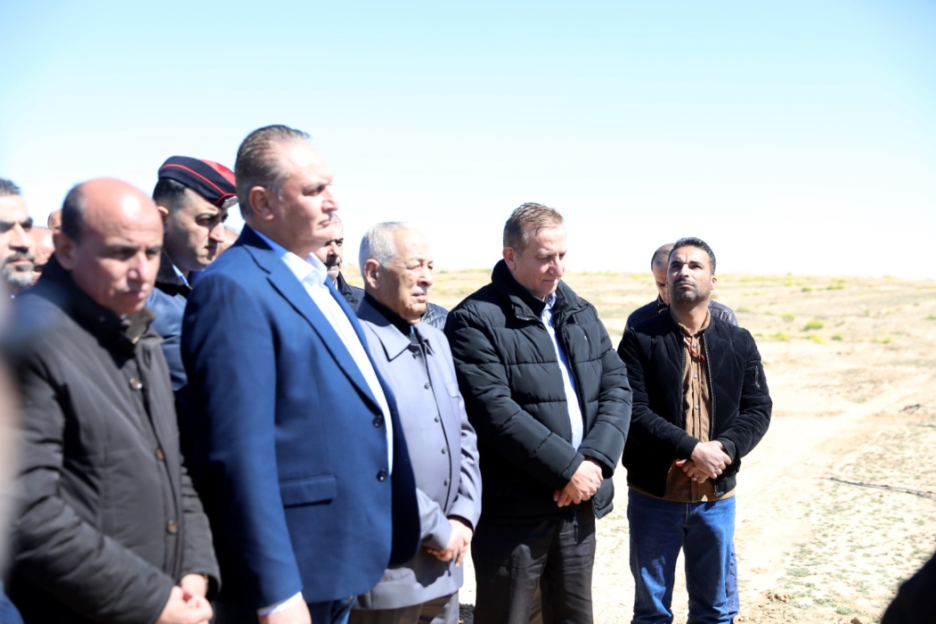 رئيس الديوان الملكي الهاشمي يتفقد تنفيذ المرحلة الرابعة من مشروع جذور بالكرك...صور