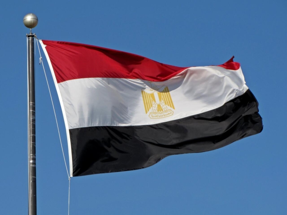 مصر تدين استهداف إيران دولا عربية