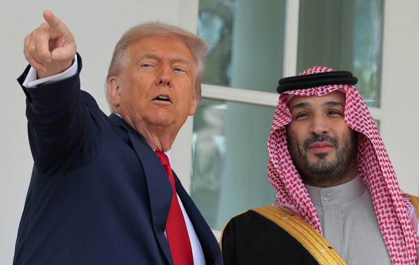 ولي العهد السعودي يتلقى اتصالا هاتفيا من الرئيس الأمريكي