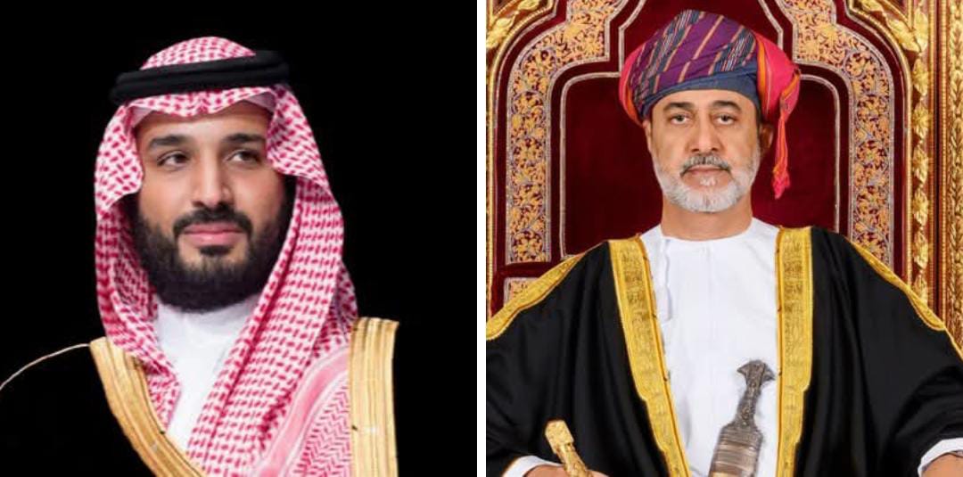 اتصال هاتفي بين ولي العهد السعودي وسلطان عمان لمناقشة التصعيد العسكري في المنطقة