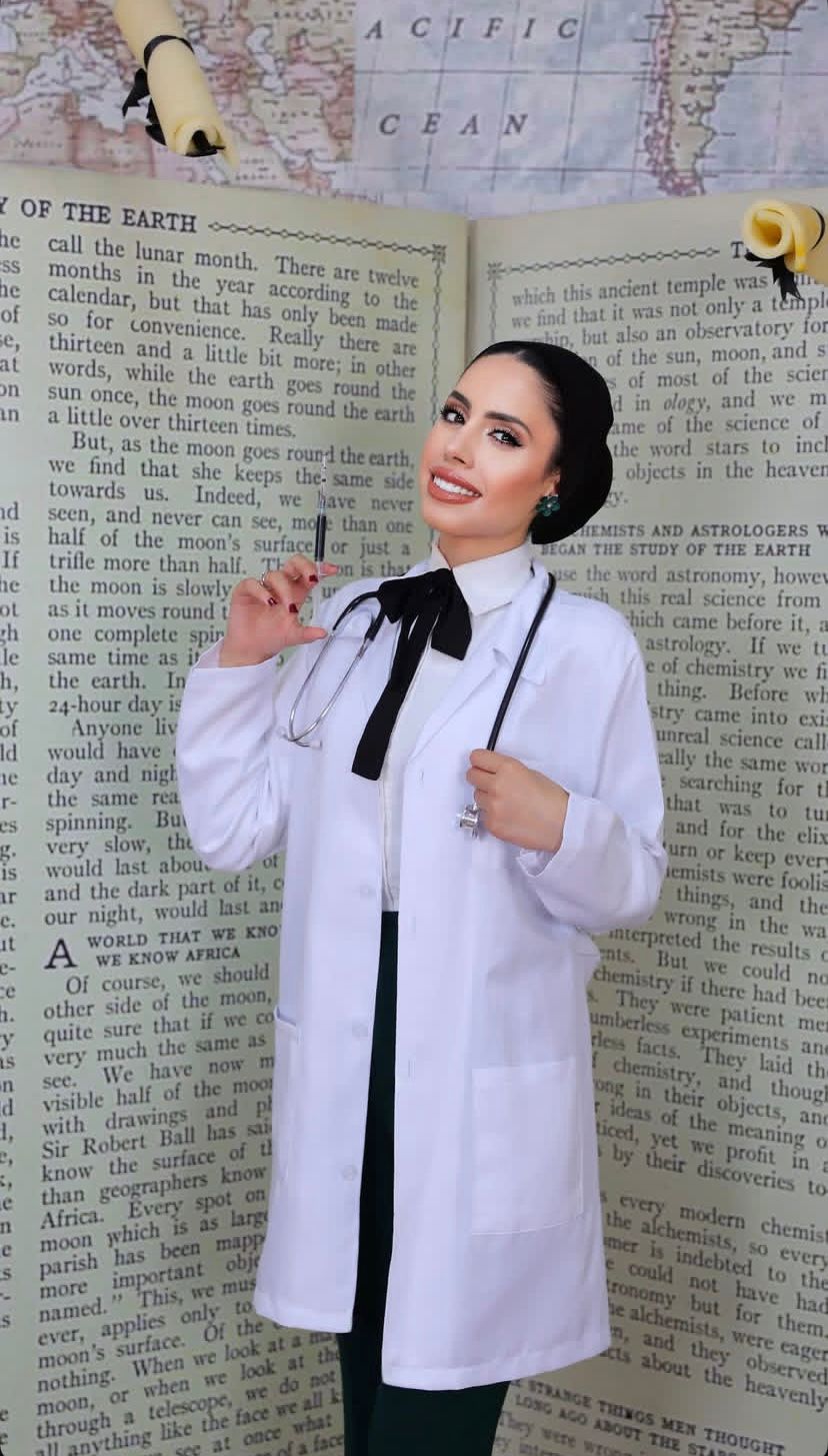 تهنئة لـ سارة فراس الحمّاد بتفوقها في الشامل – تخصص التمريض