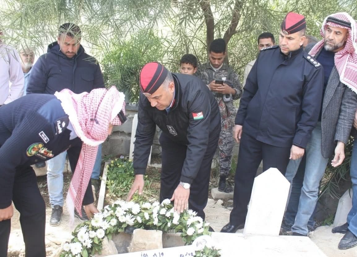 تشييع جثمان الملازم١ خالد  خضر محمد الطوباسي
