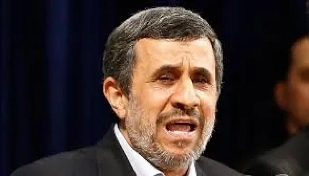 مقتل الرئيس الإيراني الأسبق ‘‘أحمدي نجاد’’ في هجوم صاروخي على طهران