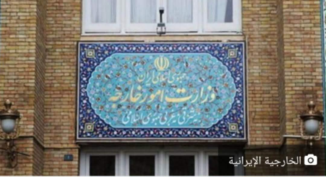 طهران تبلغ الخارجية العُمانية بأنها منفتحة على أي جهود جادة لتهدئة الأوضاع
