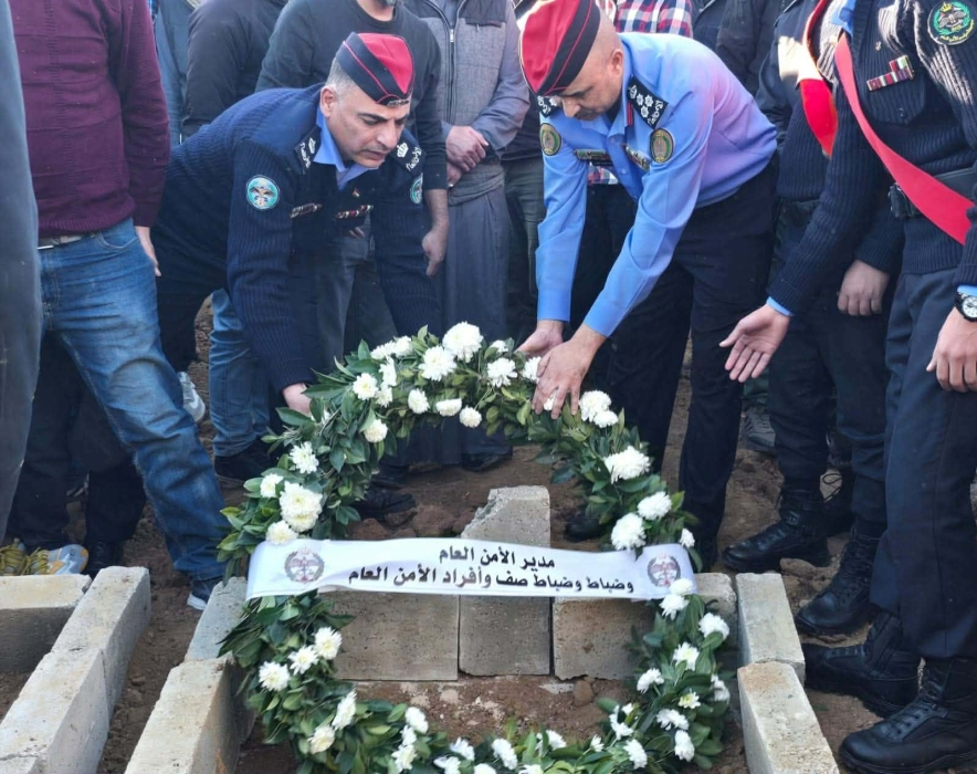 ‏العميد النهار يشارك في تشييع جثمان العريف محمد عبدالقادر حمارنة....صور‏