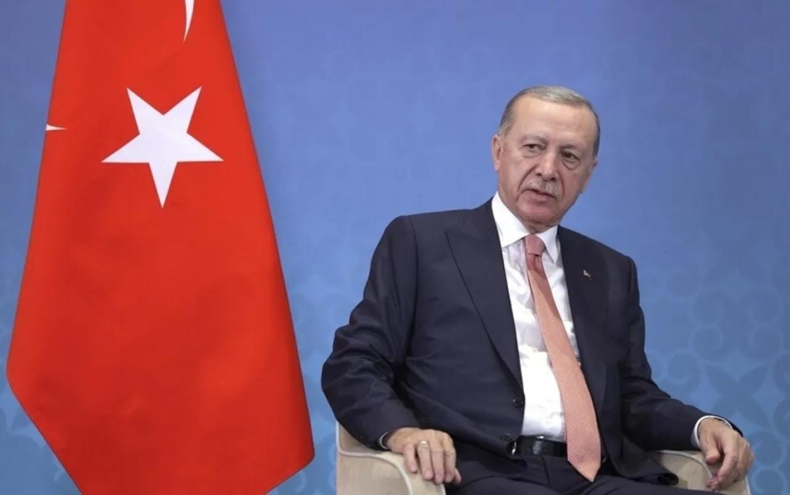 أردوغان ينعى خامنئي ويعزي الشعب الإيراني