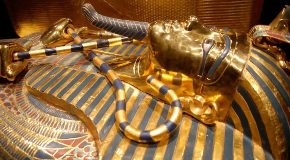 ذهب الفراعنة .. كيف تعامل المصريون القدماء مع المعدن النفيس؟