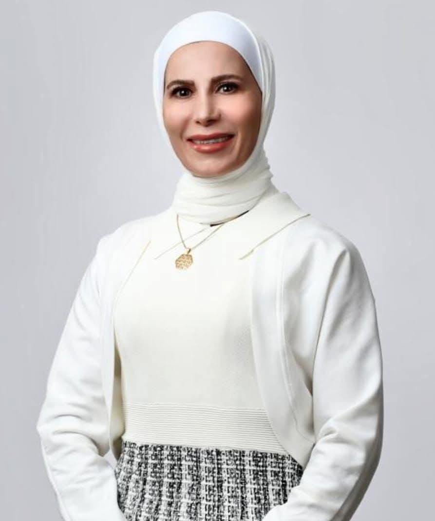 عريب الحياصات تنال الدكتوراه من جامعة APU الماليزية