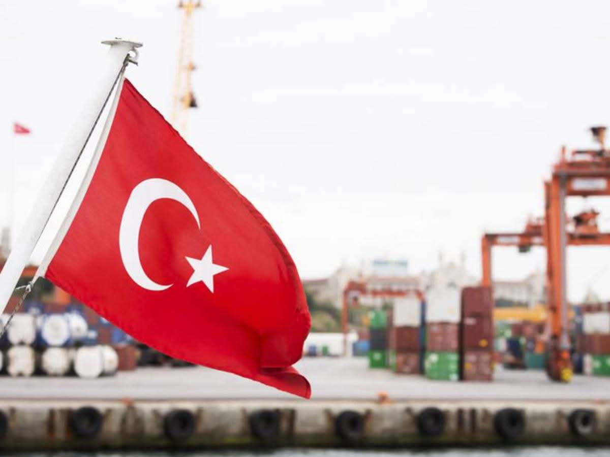 الصادرات التركية تسجل 21 مليارا و65 مليون دولار في فبراير الماضي