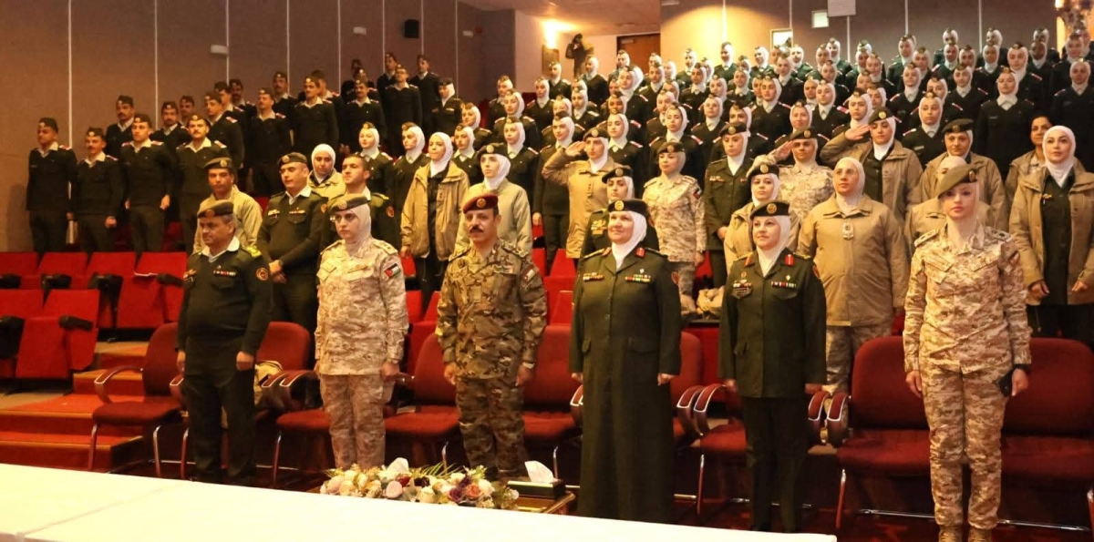 العميد  الطهاروة يرعى حفل تكريم مشاريع التخرج في كلية الأميرة منى للتمريض....صور
