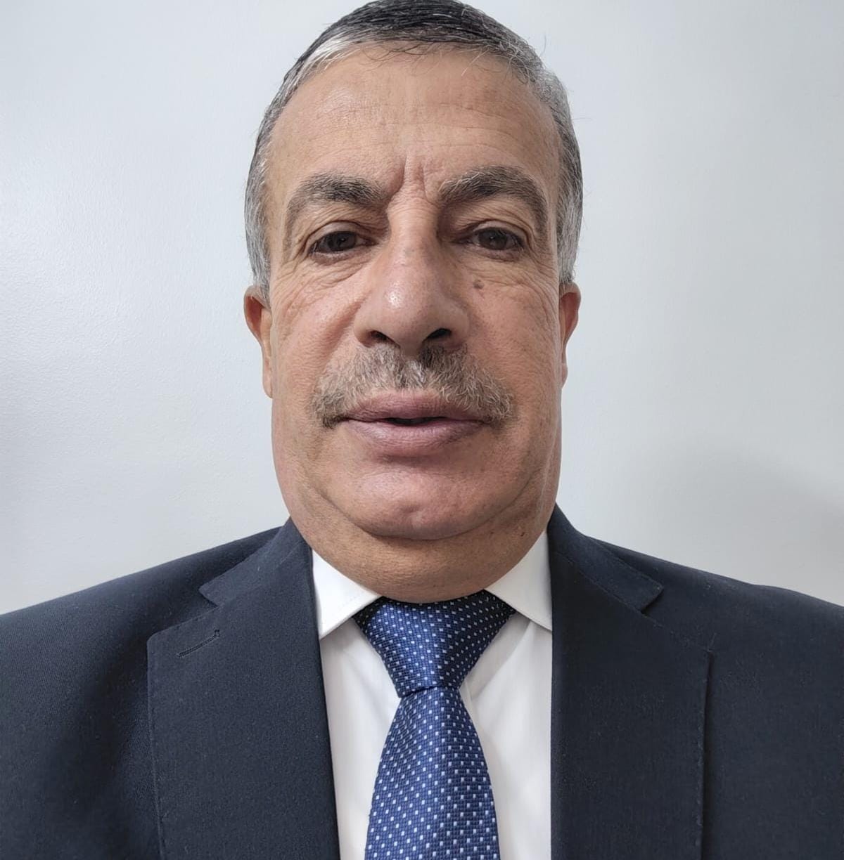 عضيبات يكتب :الثقة بالقيادة والجيش و وعي الأردنيين حصن الوطن المنيع