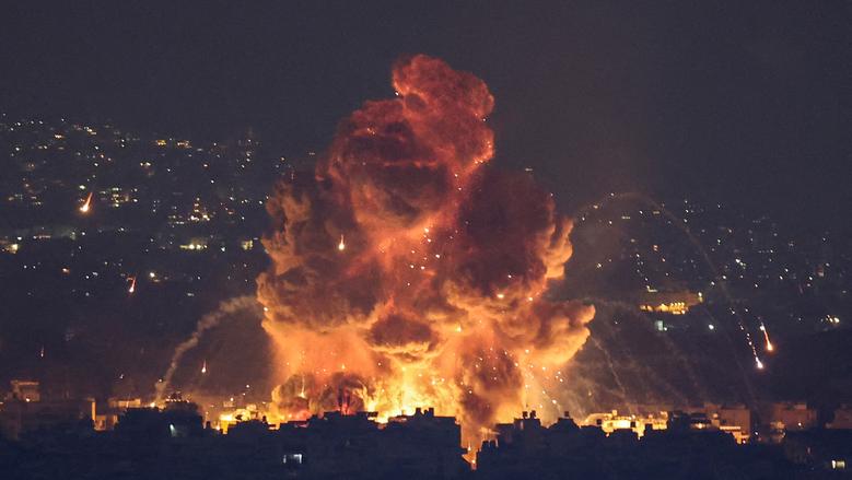 14 شهيدا و25 جريحا جراء الغارات الإسرائيلية ليلا على لبنان