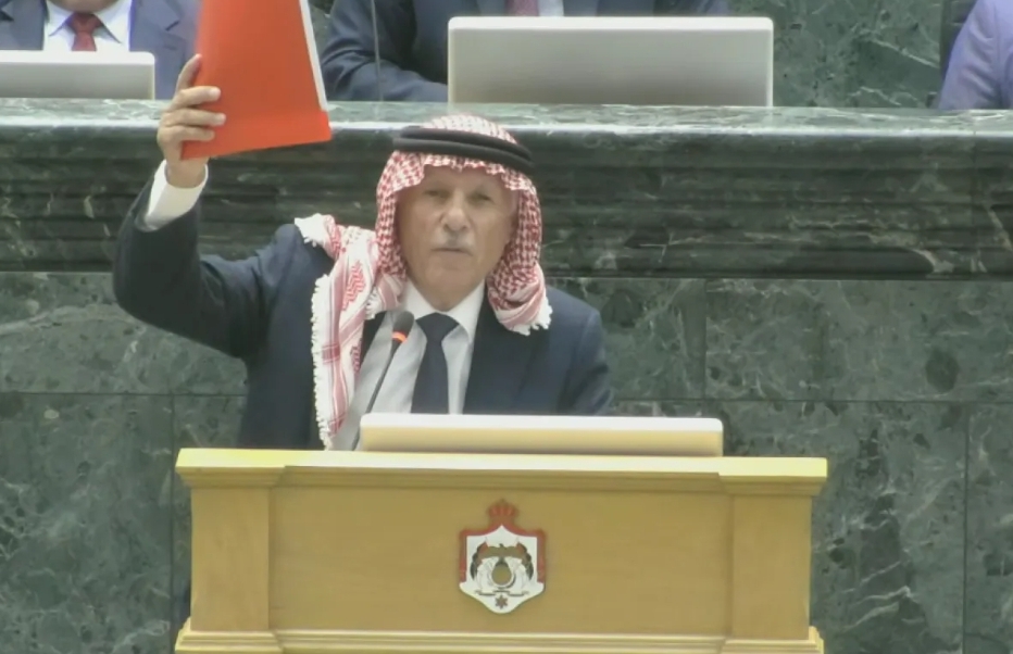 العرموطي للحكومة: اسحبوا تعديل الضمان صافرات الإنذار تدوي في الأردن