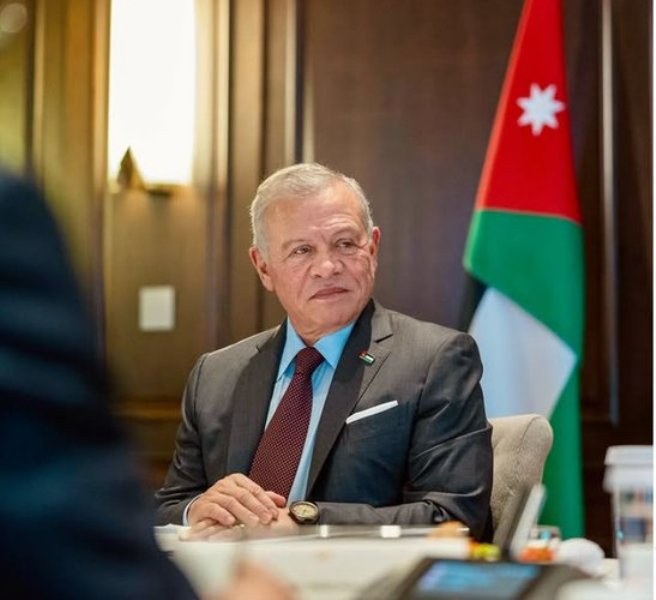 الملك يتلقى اتصالا من رئيس جمهورية أوزبكستان