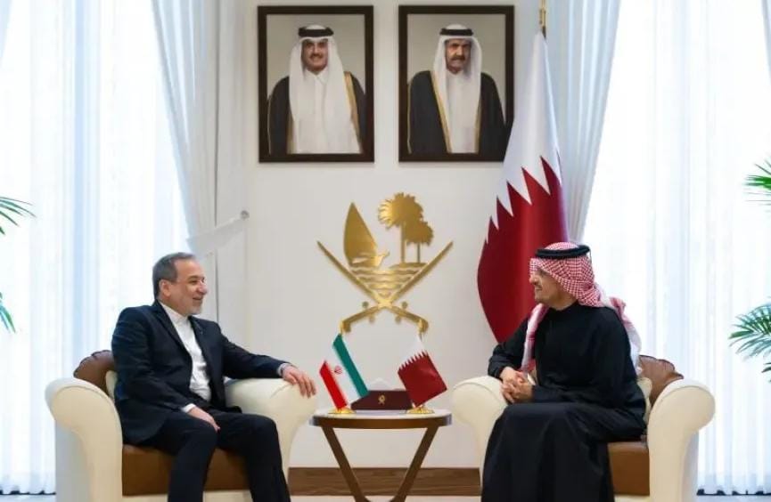 وزير الخارجية الإيراني يتصل بنظيره القطري.. والأخير يلقنه درسا قويا