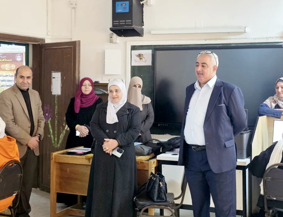 جويعد يتفقد مشاغل التعليم المهني والتقني BTEC في مدرسة كفرنجة