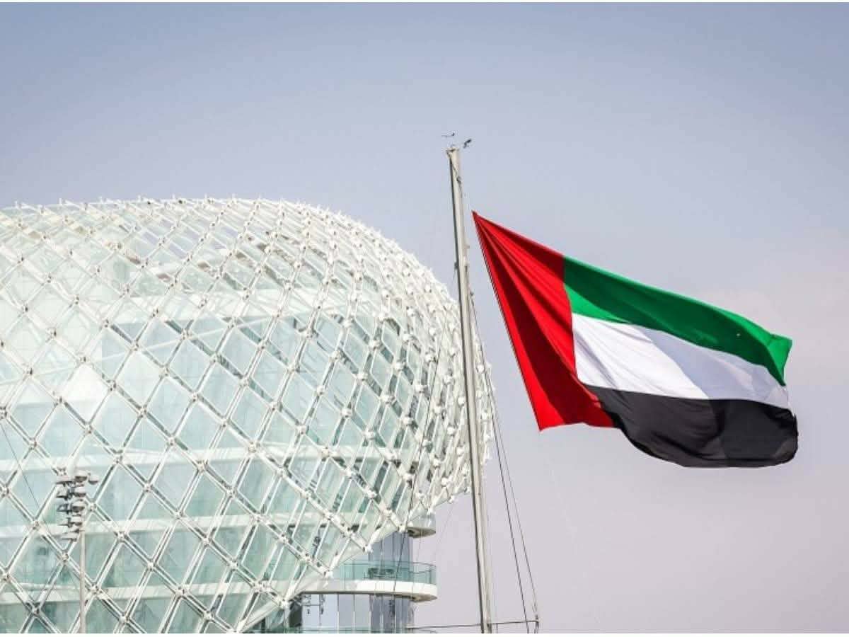 الإمارات: اعتراض 9 صواريخ باليستية و109 طائرات مسيرة إيرانية