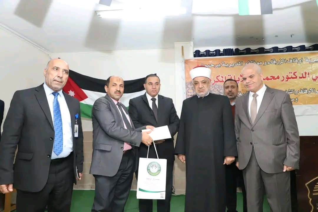 محافظ الزرقاء يشارك في يوم طبي مجاني يخدم نحو 200 مواطن...صور