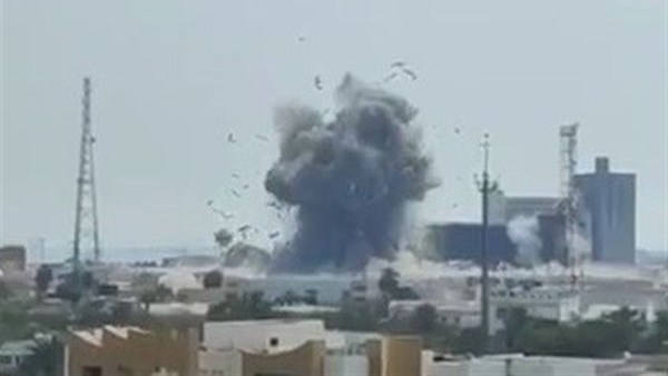 دوي خمسة انفجارات يهز العاصمة البحرينية المنامة