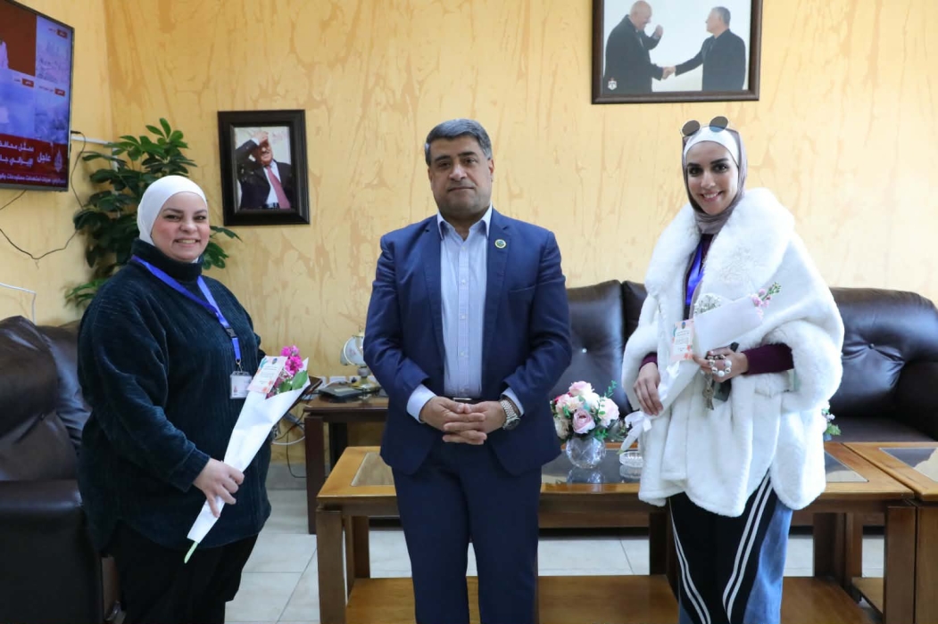 جامعة الزرقاء تحتفل بالمرأة في يومها العالمي