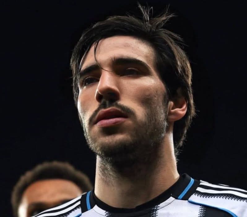 ريال مدريد يراقب ساندرو تونالي وسط اهتمام أندية إنجليزية