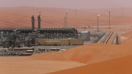 السعودية تعترض 4 مسيّرات في الربع الخالي متجهة لحقل شيبة النفطي