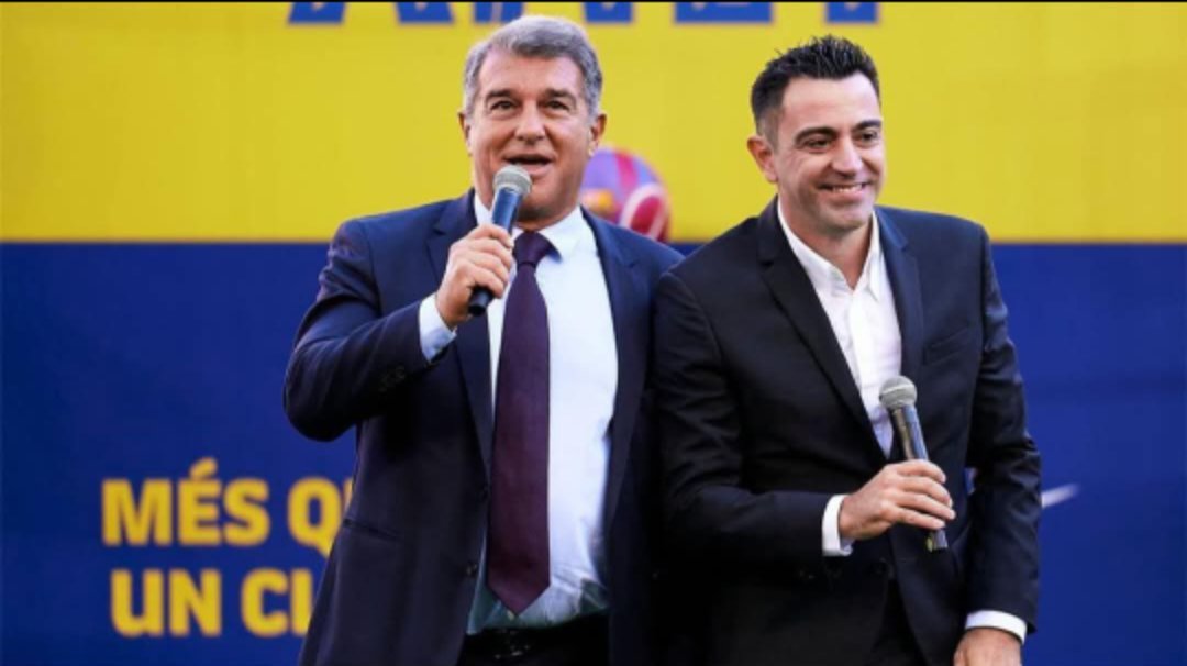 لابورتا يرد على هجوم تشافي ويؤكد صعوبة رئاسة برشلونة: فعلت ما كان عليّ فعله