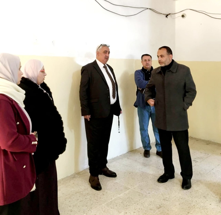 جويعد في زيارة لمدرسة باعون الأساسية للبنين