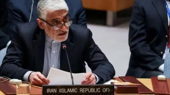 إعلام إيراني: مقتل 4 دبلوماسيين إيرانيين بلبنان في هجوم إسرائيلي