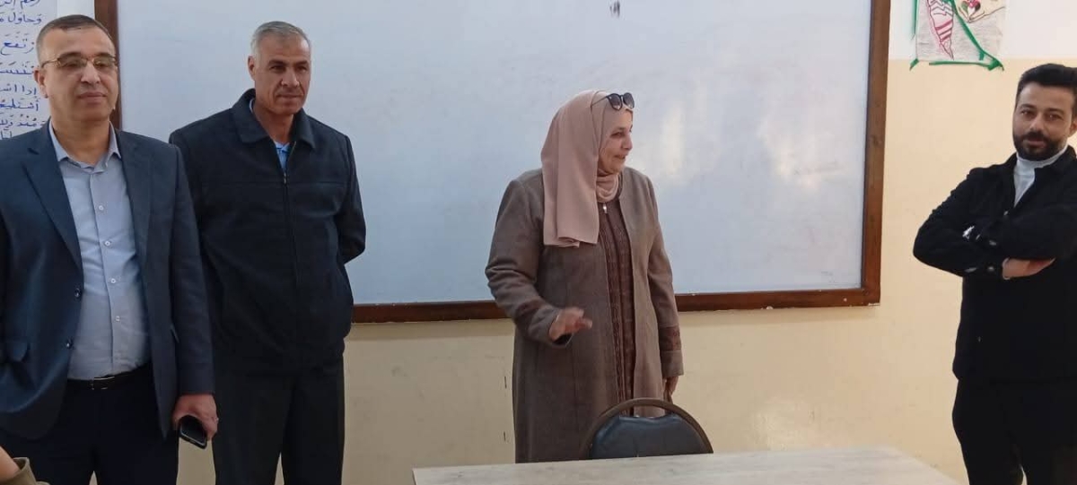 المصري تتفقد سير العملية التعليمية في مدرستي ارحابا الثانوية للبنين والزعترة الثانوية للبنات