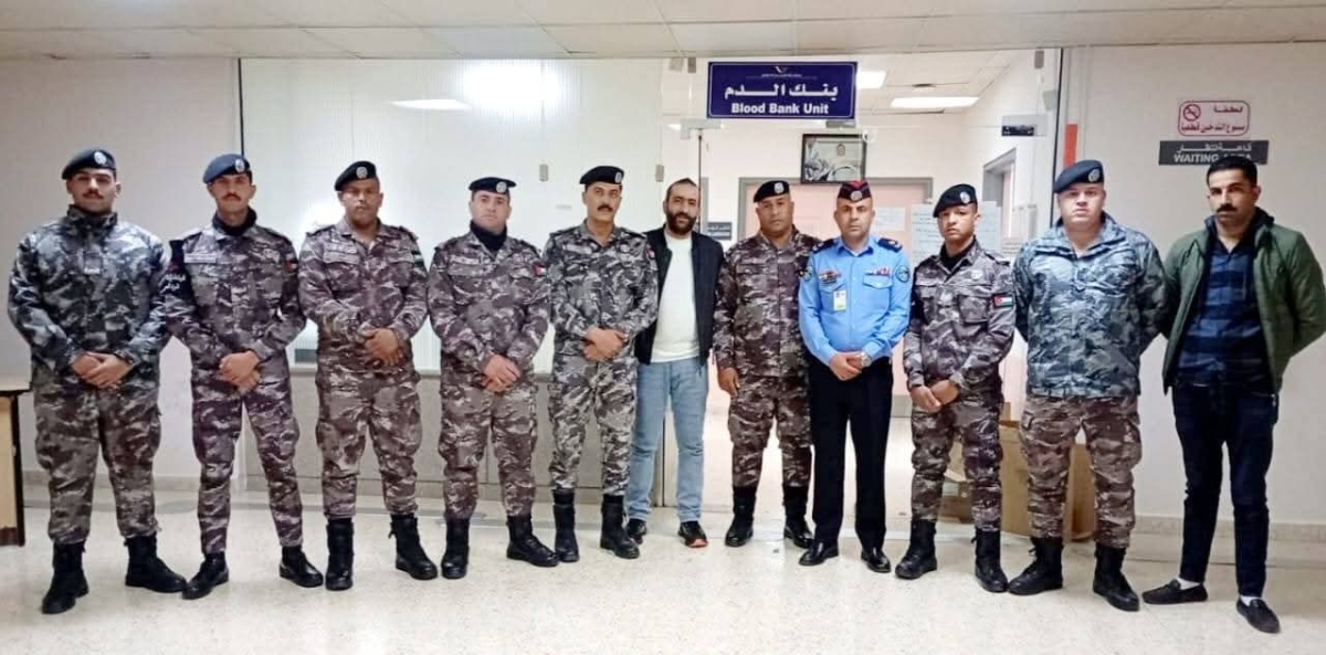الأمن العام يلبى نداء استغاثة للتبرع بالدم...صور