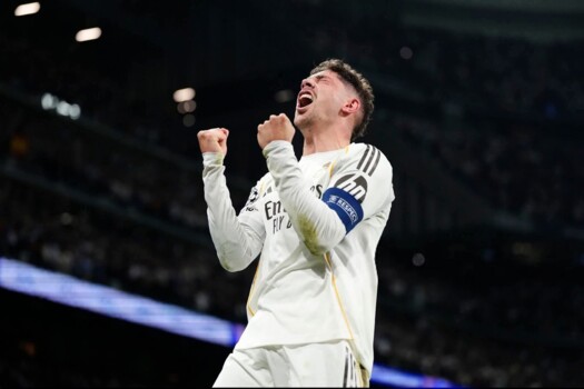 فالفيردي يدخل تاريخ دوري الأبطال بهاتريك استثنائي