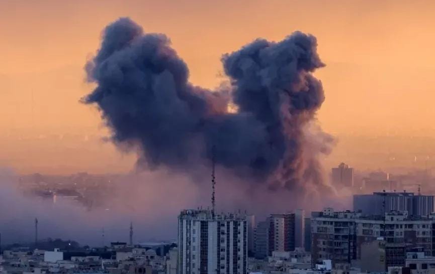 واشنطن تدفع بـ 5000 جندي إضافي للشرق الأوسط مع اقتراب ساعة الصفر للعملية النووية