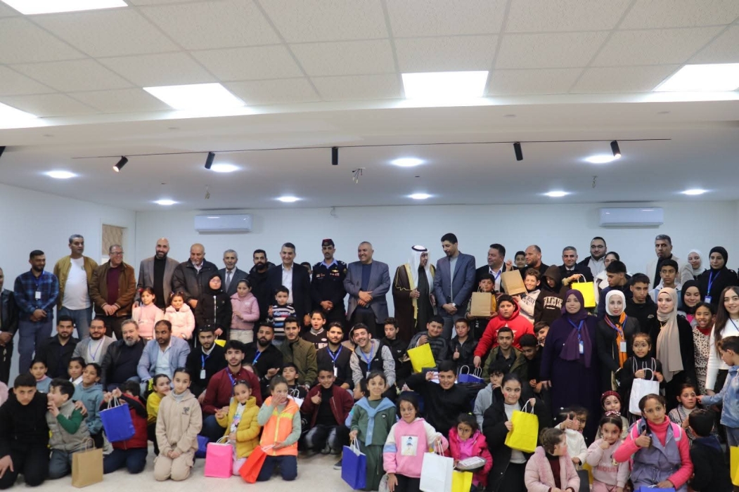 كلية حطين تعزز العمل الإنساني بإفطار خيري للأطفال الأيتام...صور