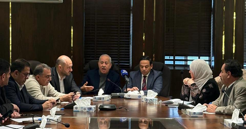  الطاقة النيابية تزور غرفة صناعة الأردن