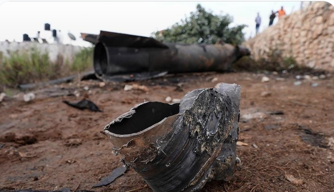 سقوط شظايا صاروخ على منزل نائب حالي