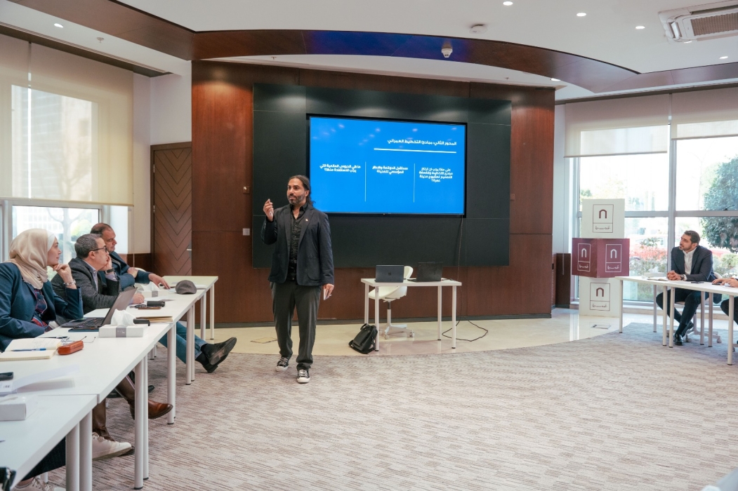 جلسة حوارية متخصصة بقطاع التنمية والتطوير الحضري لمشروع مدينة عمرة